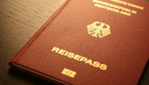 Auch für den neuen Reisepass gilt: Passbild nur noch digital. Foto: Noelsch / Pixabay.